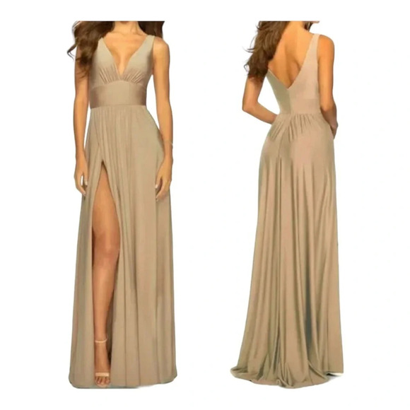 La Femme Nude Plunge Neck A-Line Gown NWOT - Picture 6 of 6